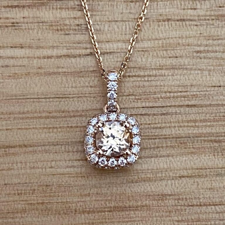 Sol Besado Pendant