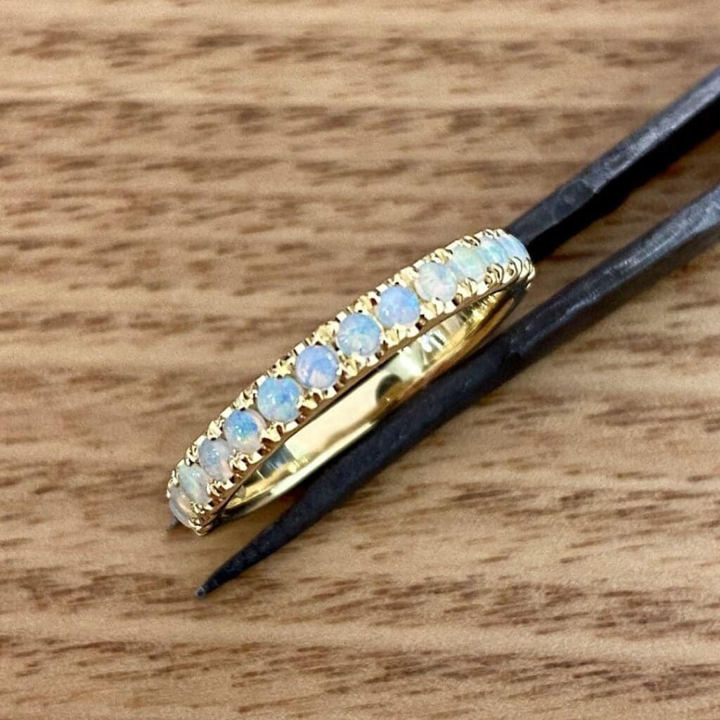 Opal Ring Set In 18k Gold