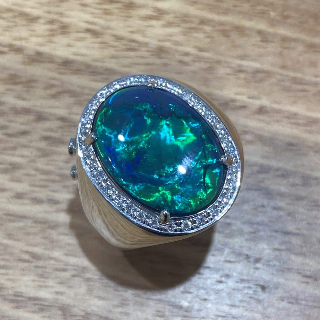 Lightning Ridge Solid Black Opal & Diamond Ring Set In 18k Gold
