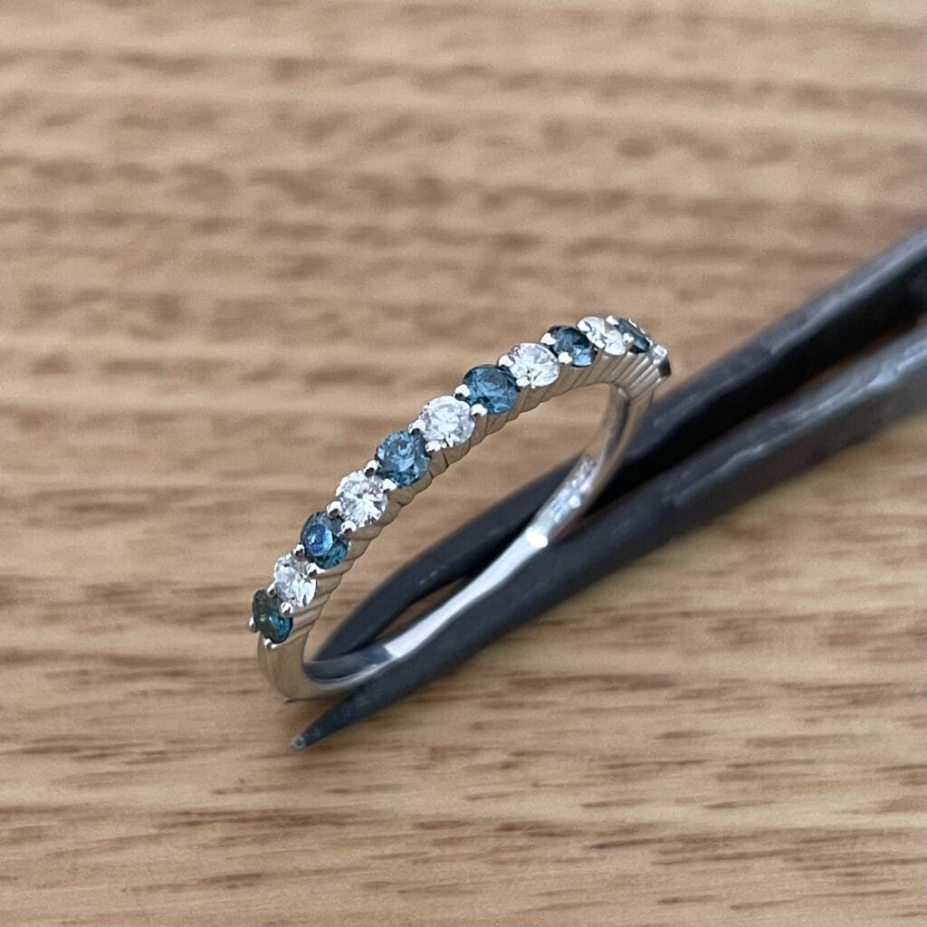 Diamond wedding band