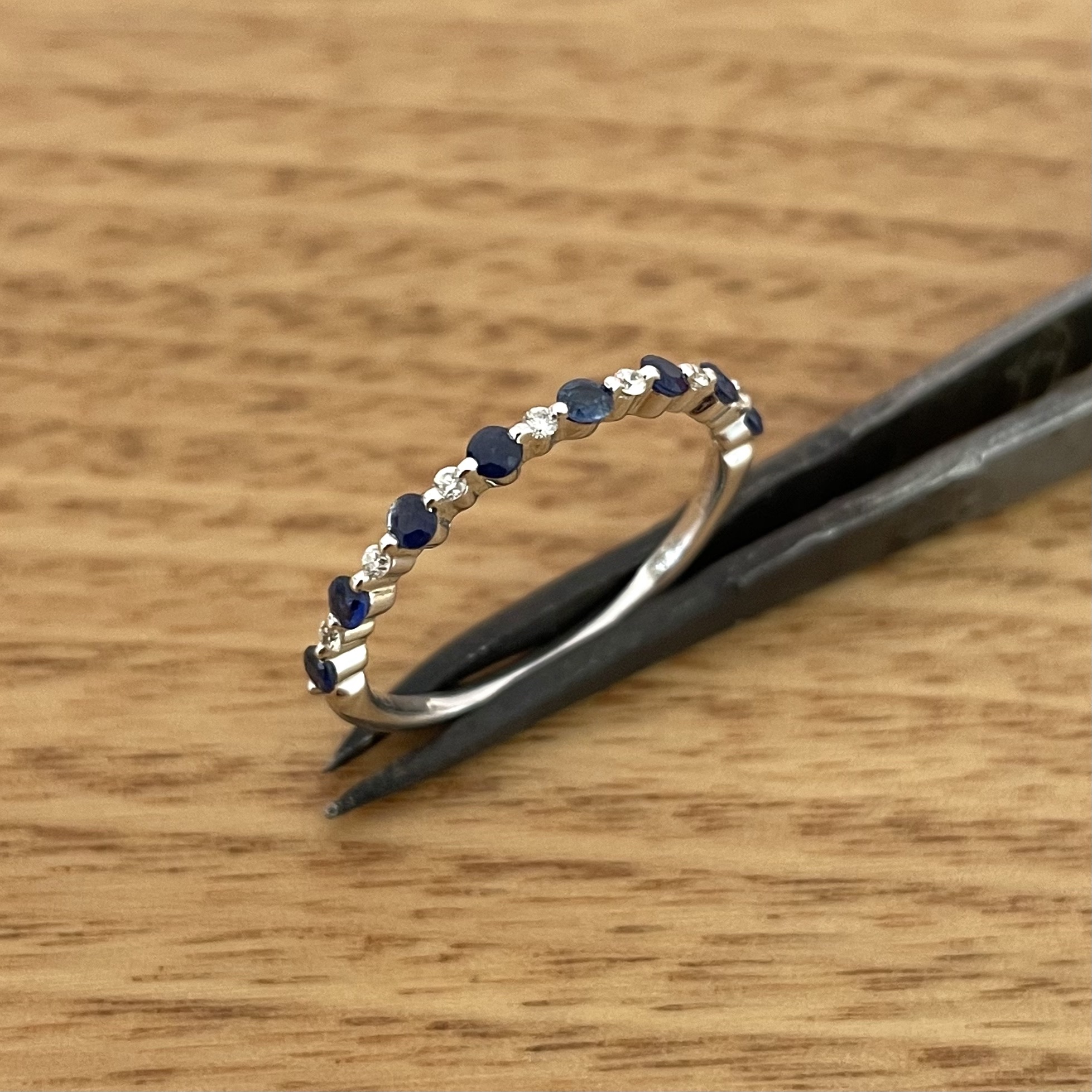 Diamond wedding band