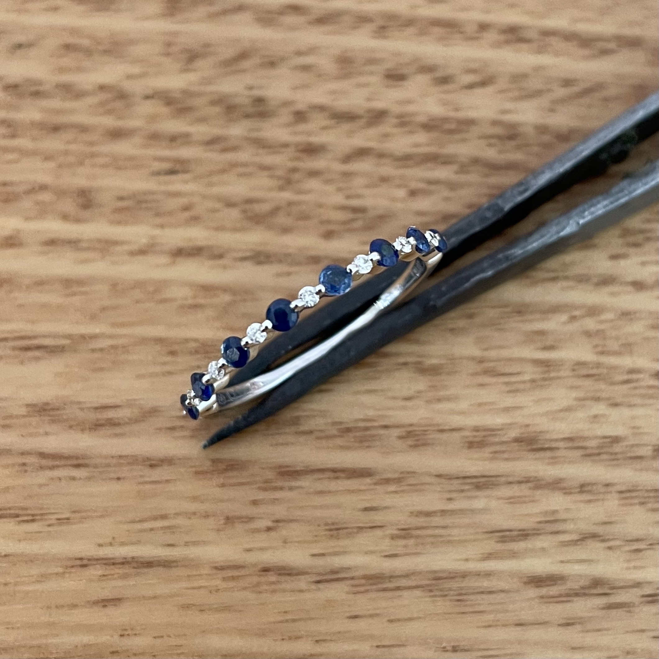 Diamond wedding band