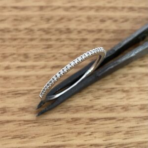 Diamond wedding band