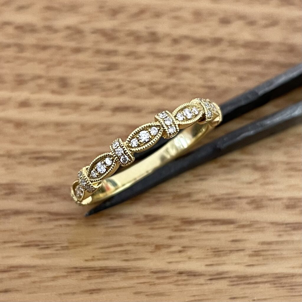 Diamond wedding band