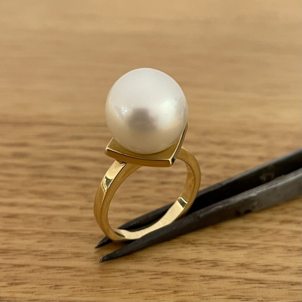 18K Yellow Gold South Sea Pearl Ring