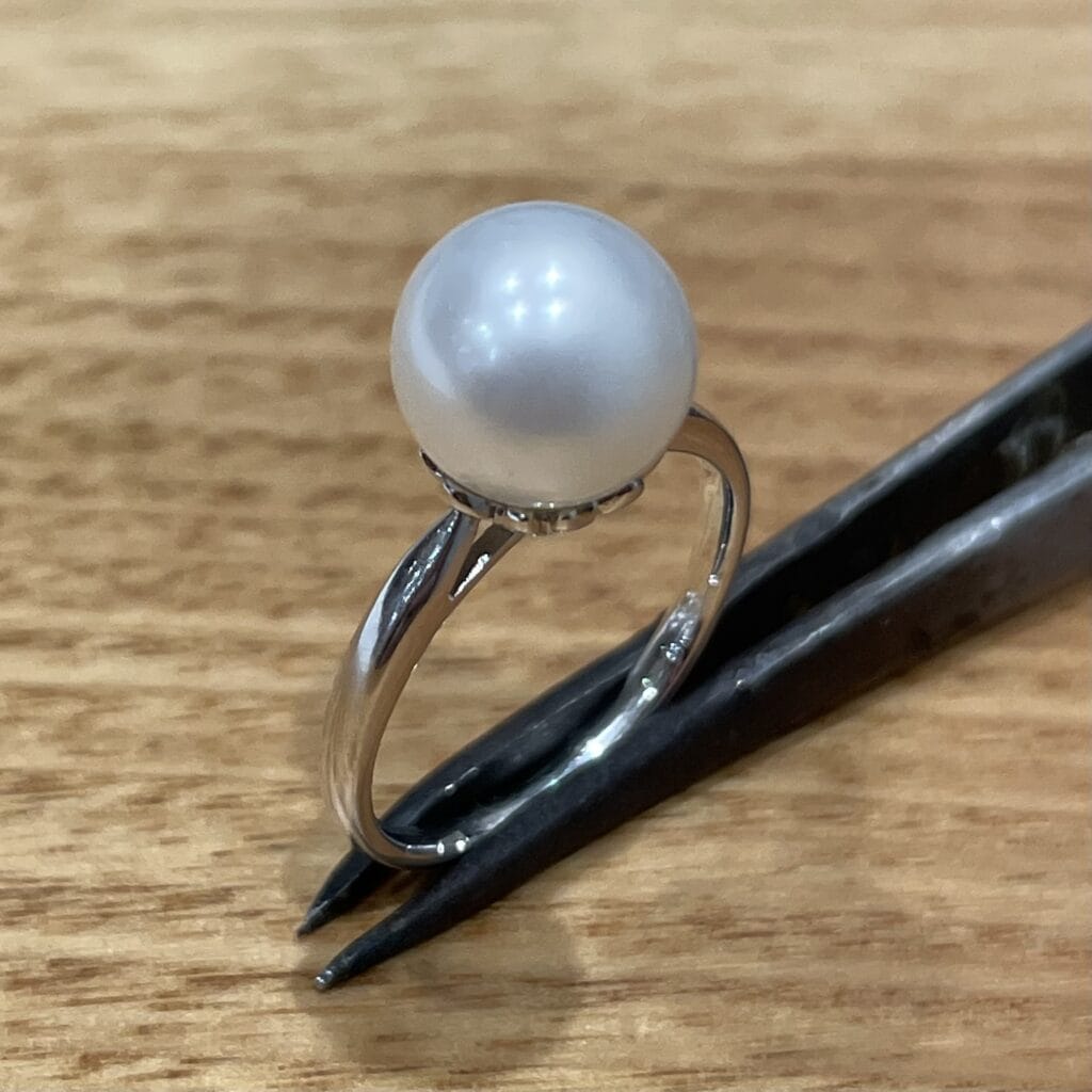 18K White Gold South Sea Pearl Ring
