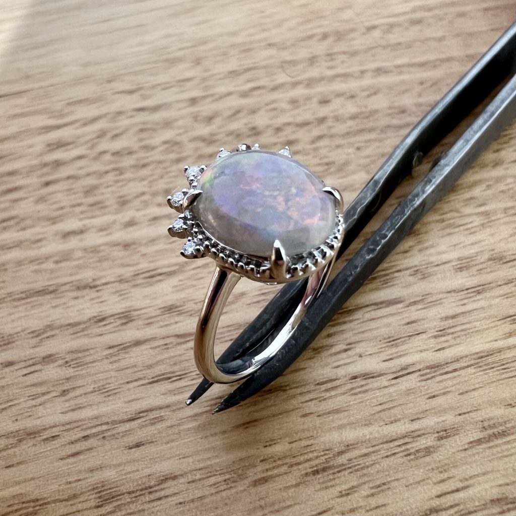 Queenie Crown Ring set in 14K White Gold 24780