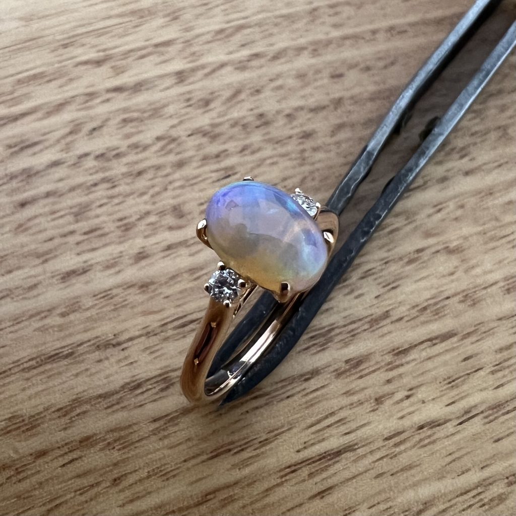 18K Rose Gold Solid Crystal Opal & Diamond Ring