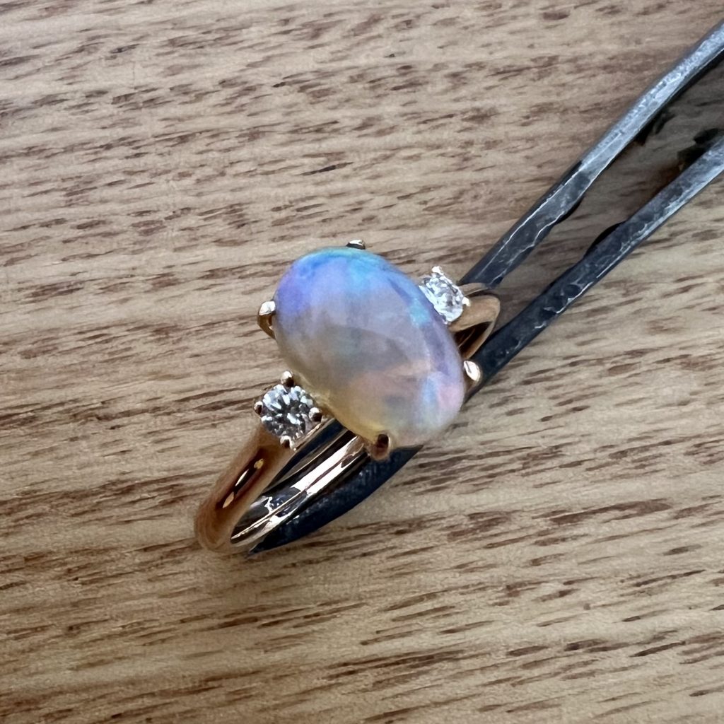 18K Rose Gold Solid Crystal Opal & Diamond Ring