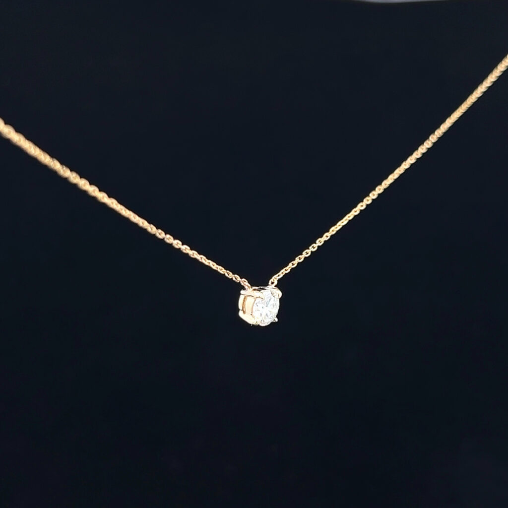 950 Platinum twisted Band Diamond Wedding Band 918256