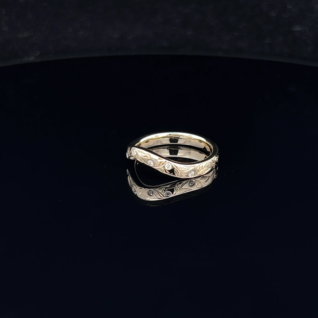 950 Platinum twisted Band Diamond Wedding Band 918256