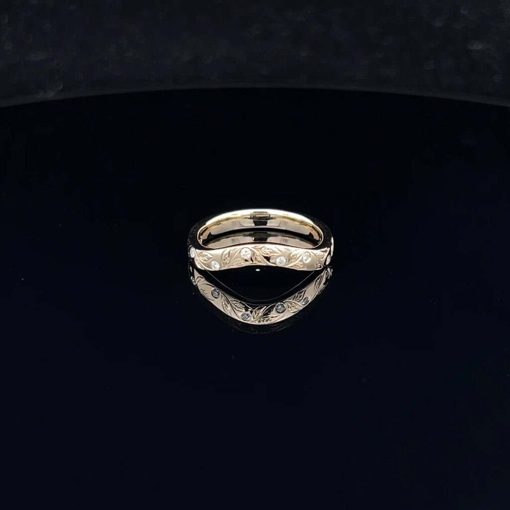 950 Platinum twisted Band Diamond Wedding Band 918256